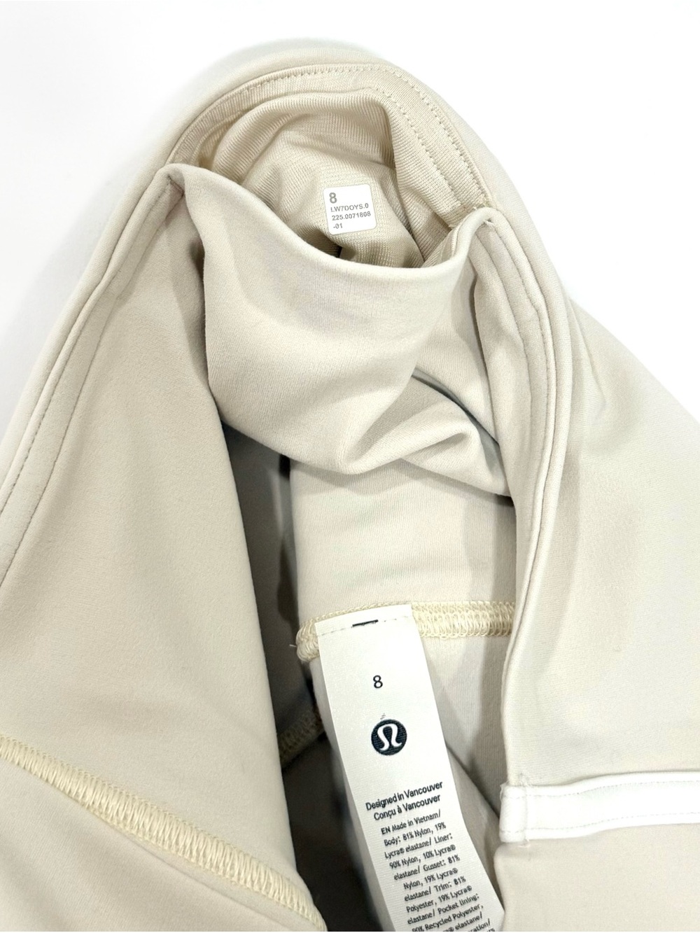 Lululemon athletica High-Rise Bike Shorts with Side Stripe in Bone | Size 8 - Picture 7 of 8